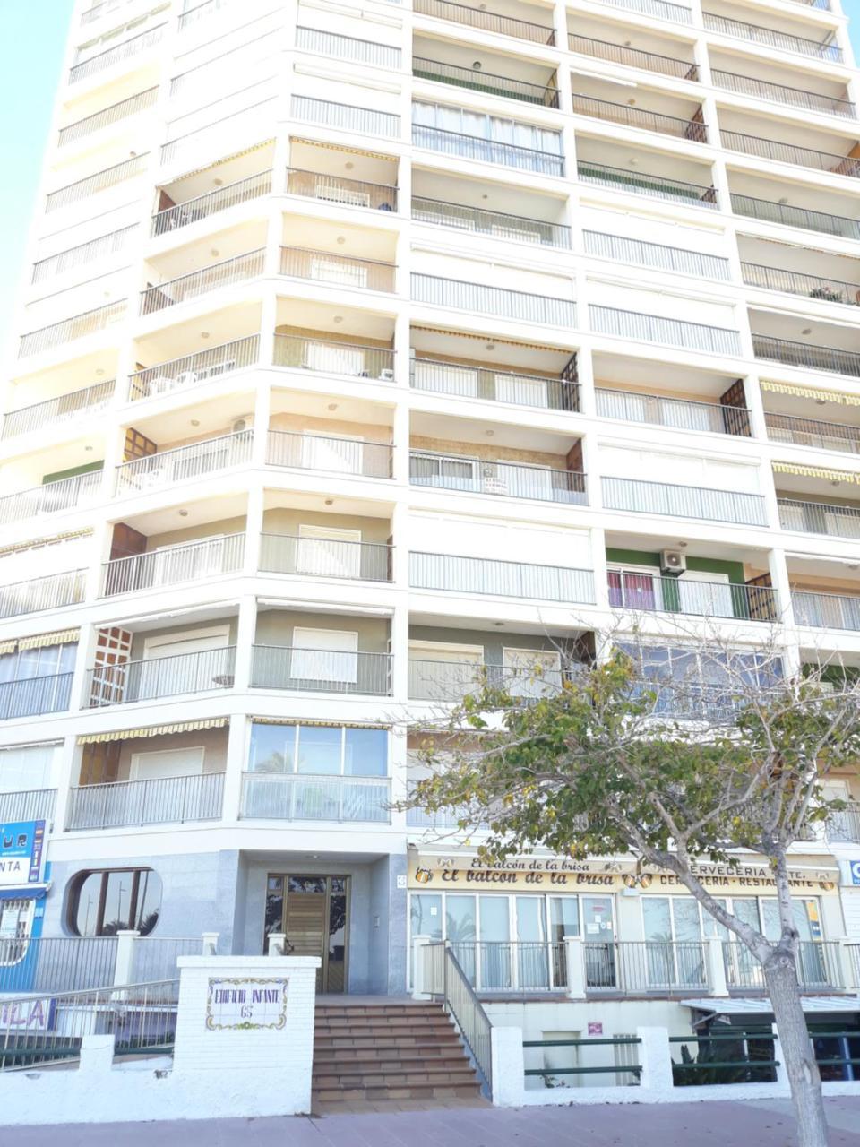 Infante Primera Linea Gandia Playa Solo Familias Playa de Gandia Buitenkant foto